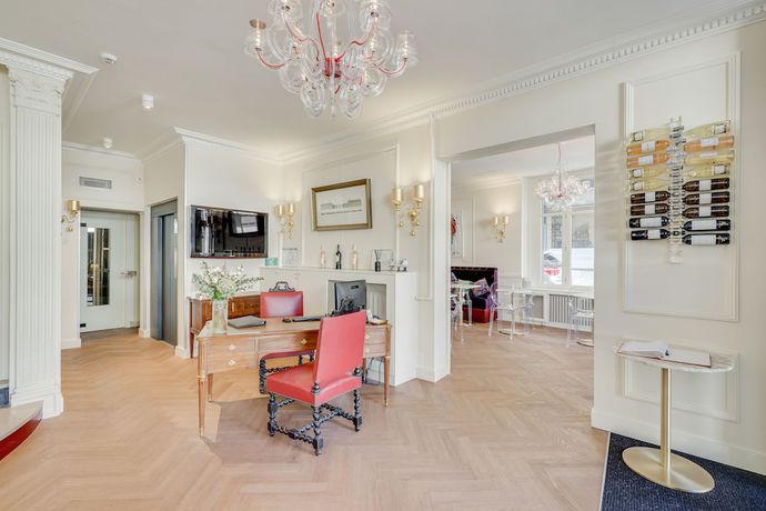 Imagen de los interiores del Hotel Bleu de Mer. Foto 20