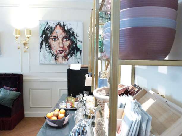 Imagen del bar/restaurante del Hotel Bleu de Mer. Foto 12