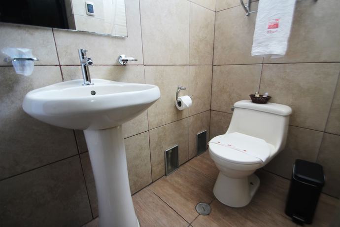 Imagen de la habitación del Hotel B\'liam. Foto 9