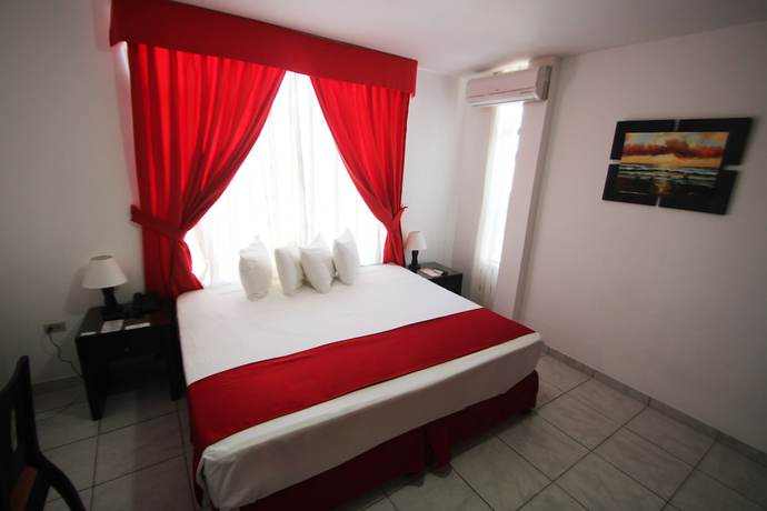 Imagen de la habitación del Hotel B\'liam. Foto 12
