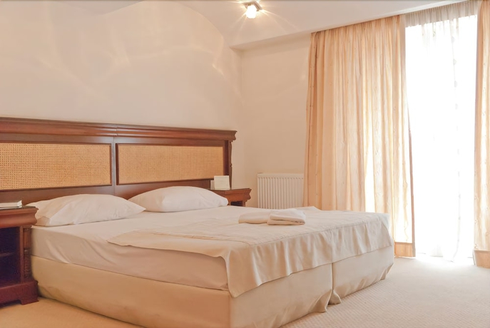 Imagen de la habitación del Hotel Bliss, Bucarest. Foto 5