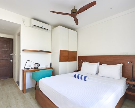 Imagen de la habitación del Hotel Bliss Dhigurah. Foto 11