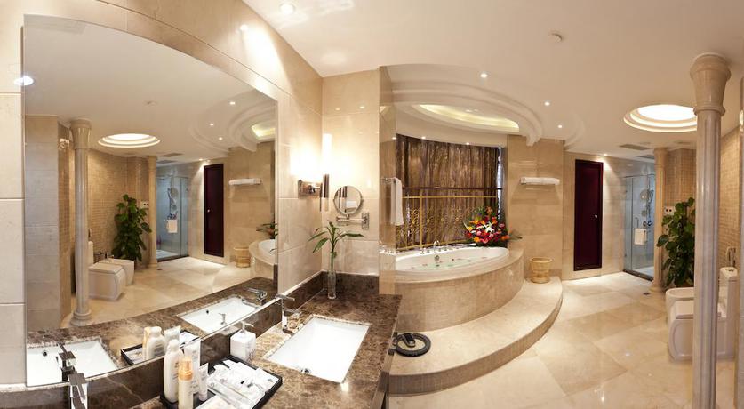 Imagen de la habitación del Hotel Bliss International. Foto 7