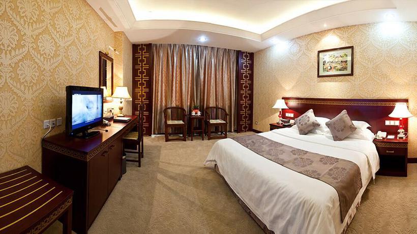 Imagen de la habitación del Hotel Bliss International. Foto 10