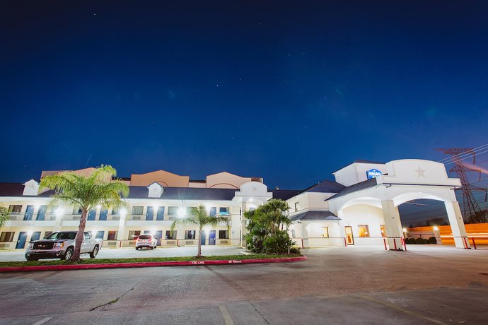 Imagen general del Hotel Bliss Kemah Boardwalk by OYO. Foto 3