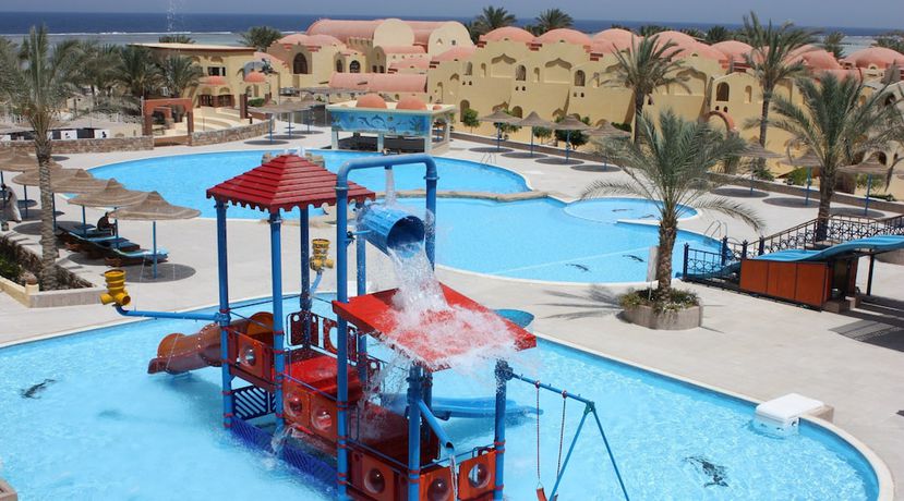 Imagen general del Hotel Bliss Marina Beach Resort - All Inclusive. Foto 3