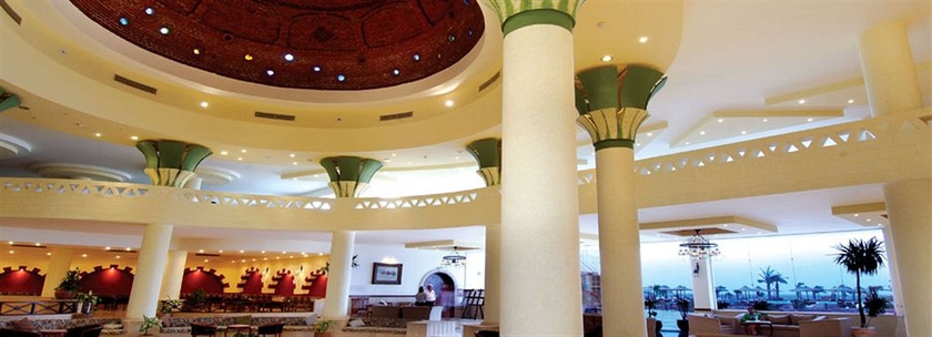 Imagen de los interiores del Hotel Bliss Nada Beach Resort. Foto 10