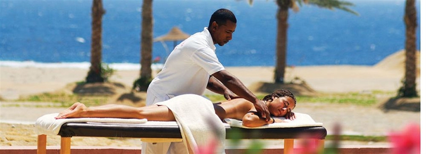 Imagen general del Hotel Bliss Nada Beach Resort. Foto 2