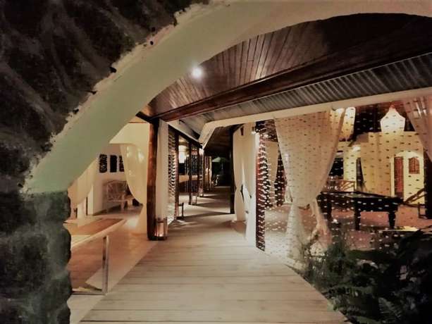Imagen de los interiores del Hotel Bliss Praslin. Foto 20