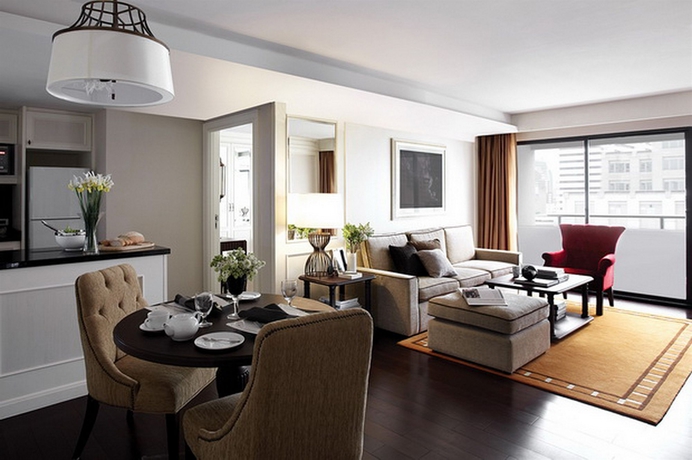 Imagen de los interiores del Hotel Bliston Suwan Park View. Foto 9