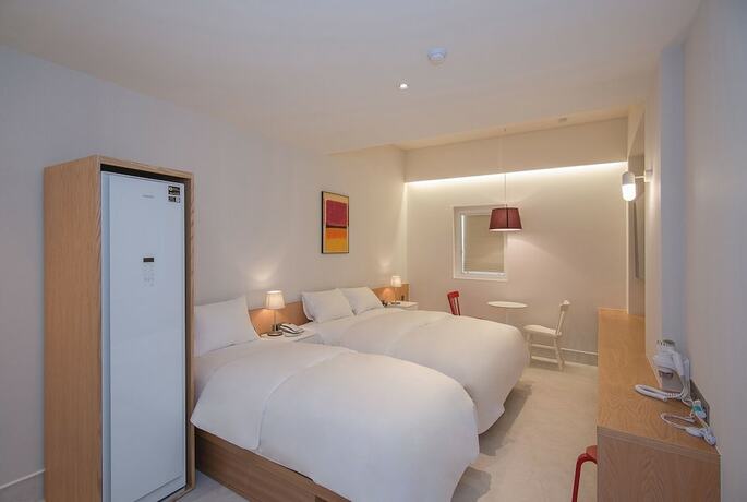 Imagen de la habitación del Hotel Blo By Blo. Foto 12
