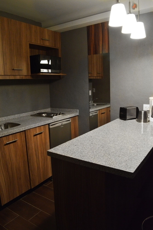 Imagen de la habitación del Hotel Block Suites. Foto 9