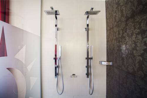 Imagen de la habitación del Hotel Bloemendaal. Foto 5