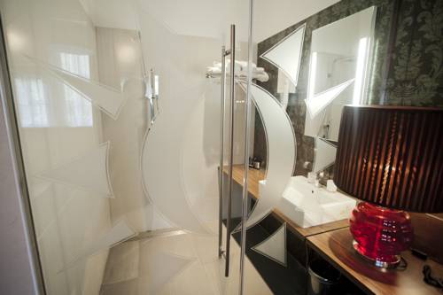 Imagen de la habitación del Hotel Bloemendaal. Foto 16