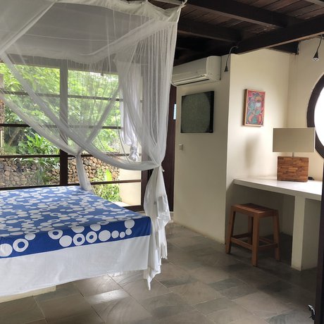 Imagen de la habitación del Hotel Bloo Lagoon Eco Village. Foto 2