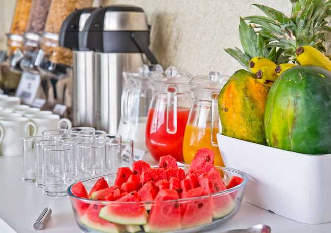 Imagen del bar/restaurante del Hotel Bloom Boutique - Bandra. Foto 2