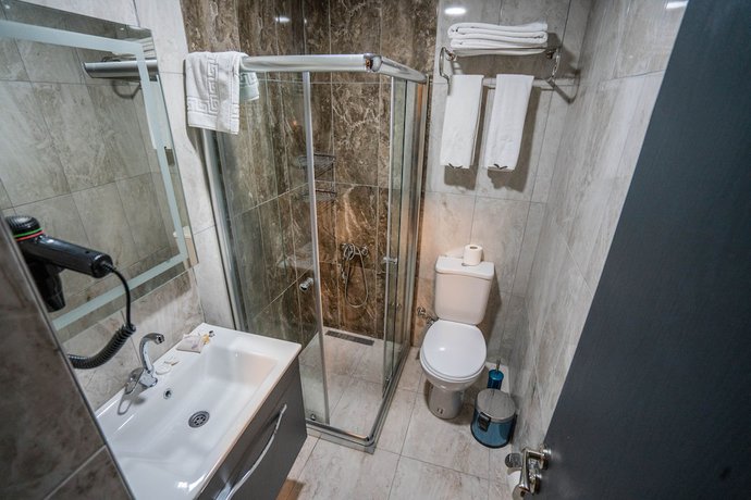 Imagen de la habitación del Hotel Bloom, &Ccedil;ankaya. Foto 6
