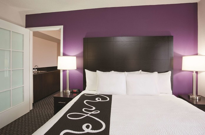 Imagen de la habitación del Hotel Bloom. Foto 4