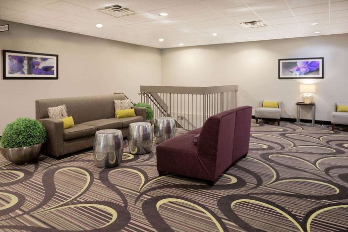 Imagen de los interiores del Hotel Bloom. Foto 14