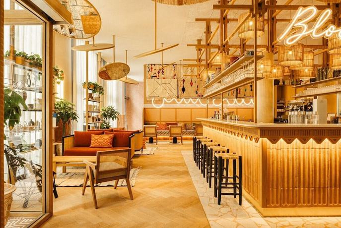 Imagen del bar/restaurante del Hotel Bloom House and SPA. Foto 3