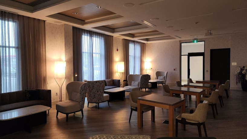 Imagen de los interiores del Hotel Bloom Mississauga, Tapestry Collection by Hilton. Foto 16