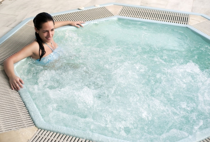 Imagen de la piscina del Hotel Bloomfield House , Leisure Club and Spa. Foto 17