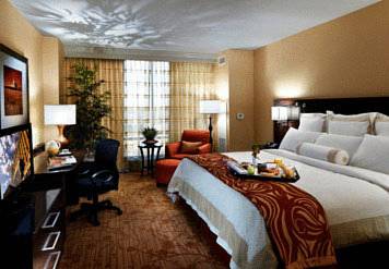 Imagen de la habitación del Hotel Bloomington-Normal Marriott Hotel and Conference Center. Foto 7