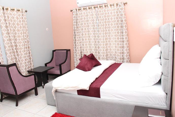 Imagen de la habitación del Hotel Blooms Spot and Apartments. Foto 2