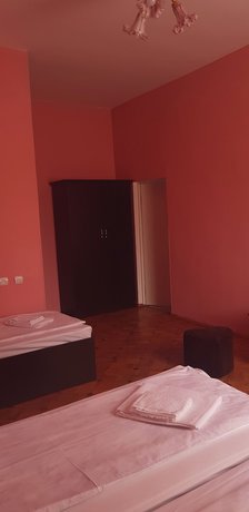 Imagen de la habitación del Hotel Bloor. Foto 17
