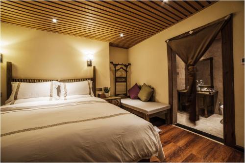 Imagen de la habitación del Hotel Blossom Dynasty Inn. Foto 6