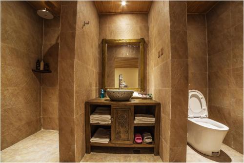 Imagen general del Hotel Blossom Dynasty Inn. Foto 2