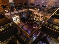 Imagen de los interiores del Hotel Blow Up Hall. Foto 7