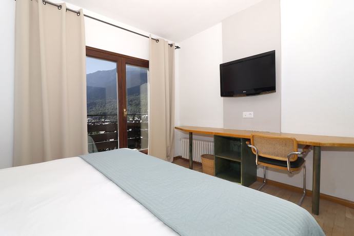 Imagen de la habitación del Hotel Blu Aran. Foto 3