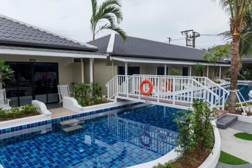 Imagen general del Hotel Blu Boat Pool Access Resort. Foto 9