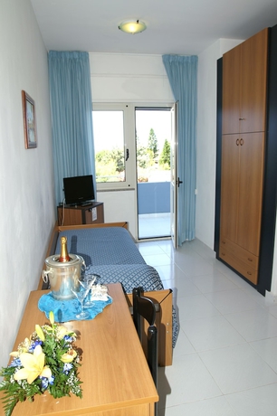 Imagen de la habitación del Hotel Blu Eden. Foto 14