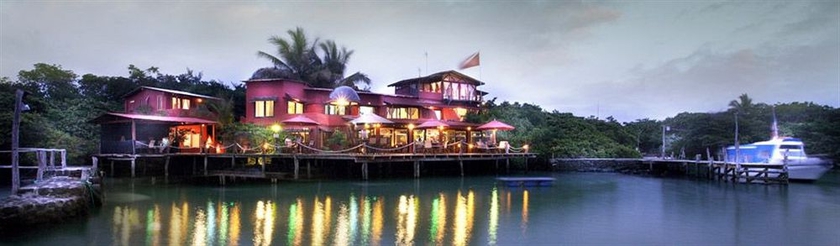 Imagen general del Hotel Blu Galapagos Sustainable Waterfront Lodge. Foto 2