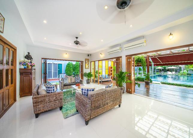 Imagen de los interiores del Hotel Blu Marine Hua Hin Resort and Villas. Foto 17