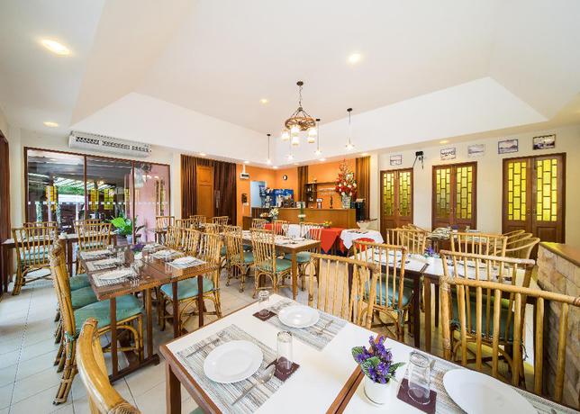 Imagen del bar/restaurante del Hotel Blu Marine Hua Hin Resort and Villas. Foto 3