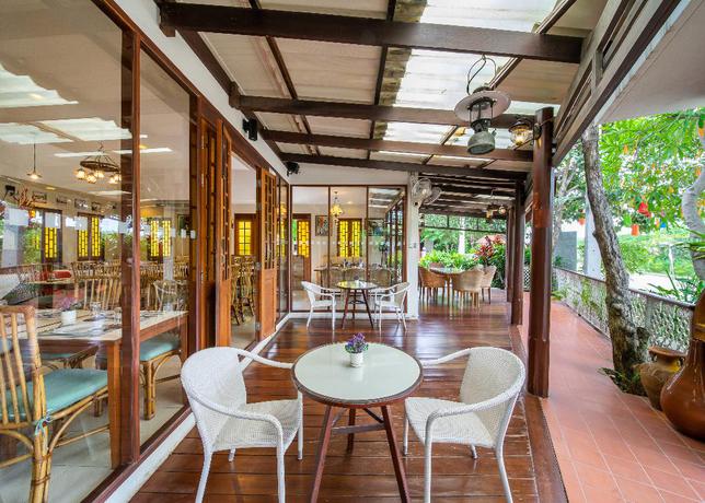 Imagen del bar/restaurante del Hotel Blu Marine Hua Hin Resort and Villas. Foto 4
