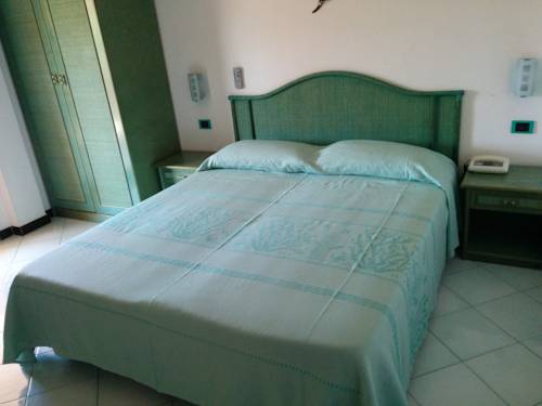 Imagen de la habitación del Hotel Blu Marlin. Foto 6