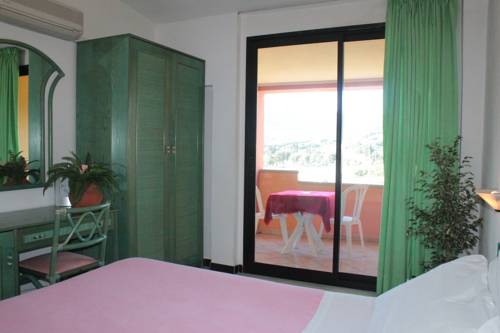 Imagen de la habitación del Hotel Blu Marlin. Foto 10