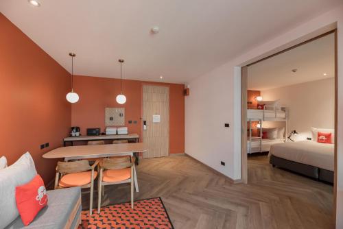 Imagen general del Hotel Blu Monkey Hub and Bangsaen. Foto 6