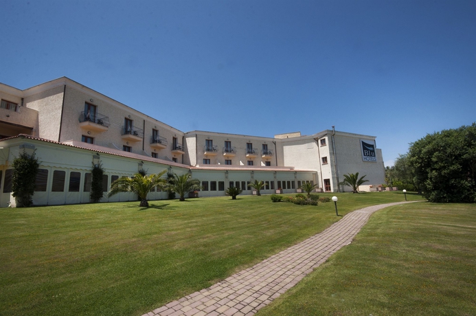 Imagen de los exteriores del Hotel Blu Morisco. Foto 11