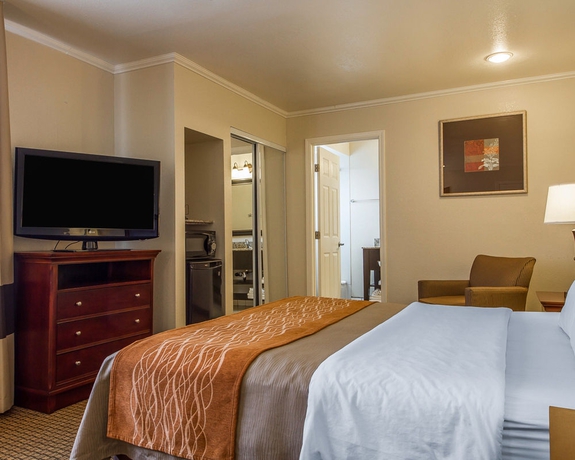 Imagen de la habitación del Hotel Blu Pacific. Foto 6