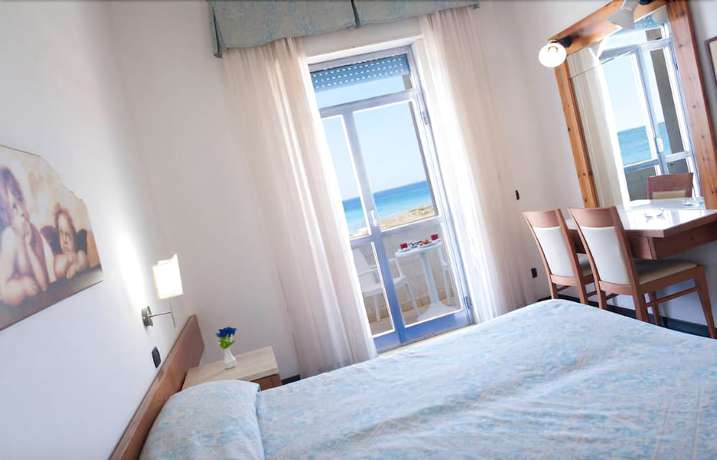 Imagen de la habitación del Hotel Blu, Porto Cesareo. Foto 14
