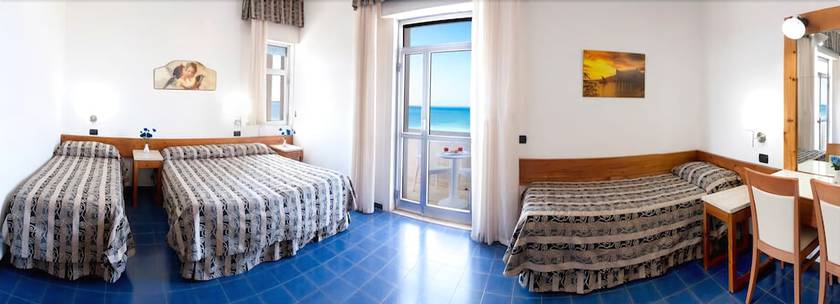 Imagen de la habitación del Hotel Blu, Porto Cesareo. Foto 18