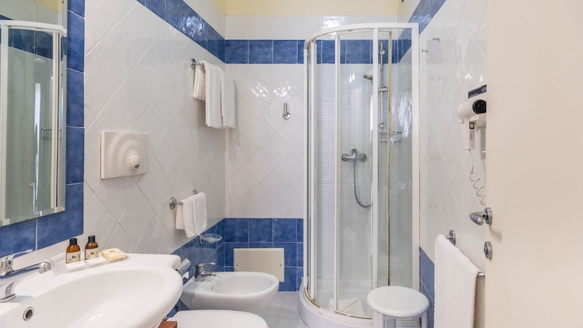 Imagen de la habitación del Hotel Blu Salento Village. Foto 15