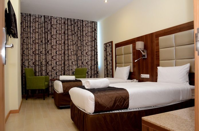Imagen de la habitación del Hotel Blu Sky. Foto 2