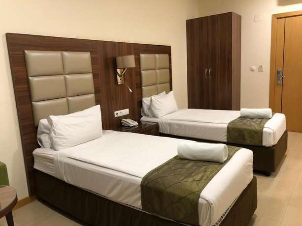 Imagen de la habitación del Hotel Blu Sky. Foto 7
