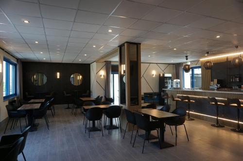 Imagen general del Hotel BluMarine. Foto 11